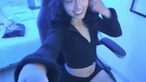 zoe_jonesx online show from March 2026 05:00:02 AM