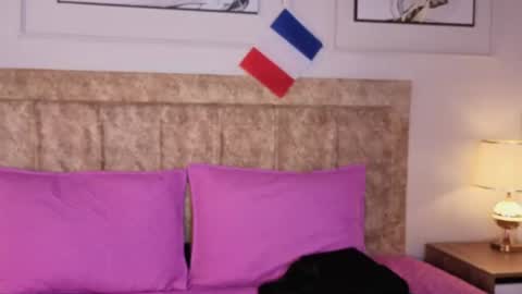 zoe_moon__ online show from June 2026 11:22:02 AM