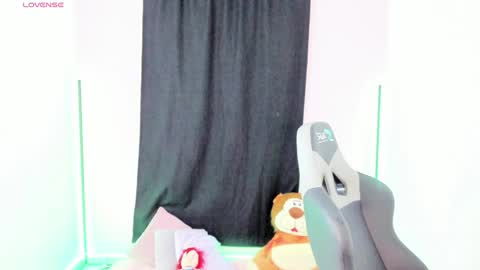 zoe_sullivan_ online show from December 2024 09:21:01 AM