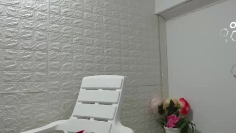 Carolina online show from September 2025 09:49:01 PM