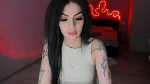 zoedrift online show from November 2025 01:46:01 PM