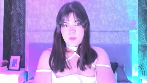 Snapshot of zoee_15 chatting on January 2026 03:44:02 AM Zoe online show from January 2026 03:44:02 AM