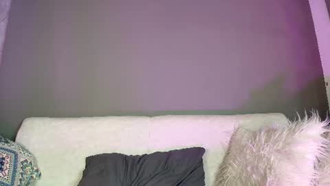 Snapshot of zoee_8 chatting on July 2026 07:32:01 PM ZOE online show from July 2026 07:32:01 PM