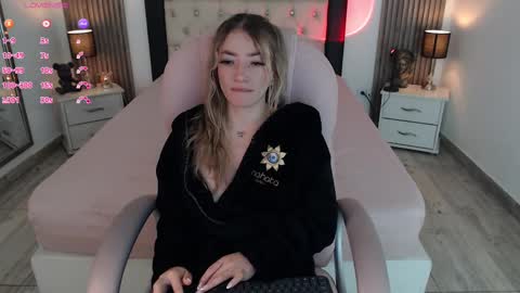 zoe online show from March 2025 09:55:01 AM