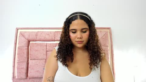 zoee online show from December 2024 06:56:02 AM