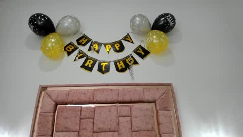 zoee online show from December 2024 10:06:02 AM