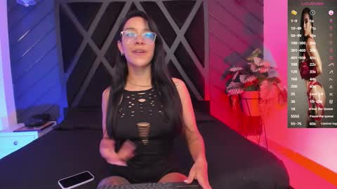 Zoe 3 online show from December 2025 05:29:01 PM