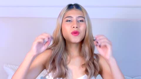 Snapshot of zoehangel chatting on September 2025 11:15:02 AM Zoe online show from September 2025 11:15:02 AM