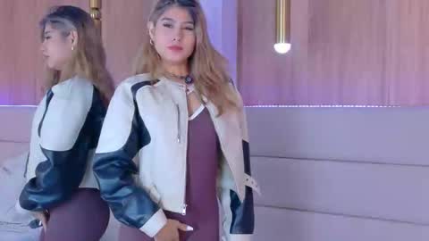 Snapshot of zoehangel chatting on March 2026 11:26:02 AM Zoe online show from March 2026 11:26:02 AM