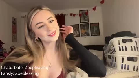 Snapshot of zoepleasing chatting on February 2026 01:58:02 AM zoepleasing online show from February 2026 01:58:02 AM
