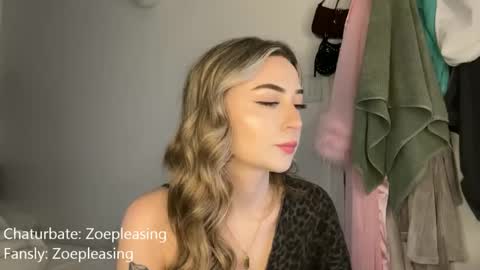 Snapshot of zoepleasing chatting on April 2026 11:21:02 PM zoepleasing online show from April 2026 11:21:02 PM