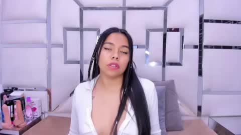 ZoeSwam online show from February 2025 06:31:02 PM