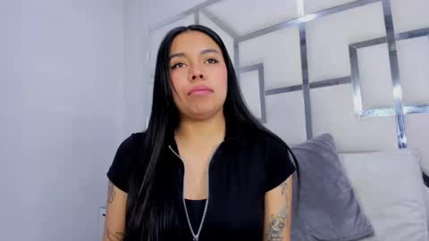 ZoeSwam online show from October 2025 01:20:01 PM