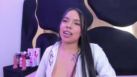 ZoeSwam online show from March 2026 05:44:01 AM