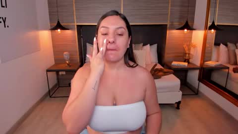 ZOE online show from February 2026 03:19:01 PM