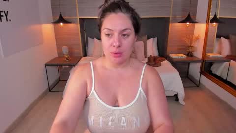 ZOE online show from March 2026 03:32:02 AM