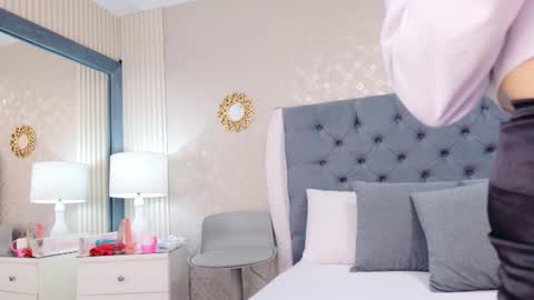 Snapshot of zoewilliis chatting on June 2026 11:20:01 AM ZoeWilliis online show from June 2026 11:20:01 AM