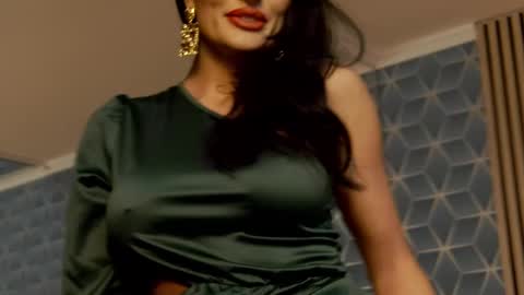 Zoey online show from February 2025 04:48:01 PM