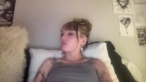 Snapshot of zoeyyb666 chatting on February 2026 07:45:02 AM zoeyyb666 online show from February 2026 07:45:02 AM