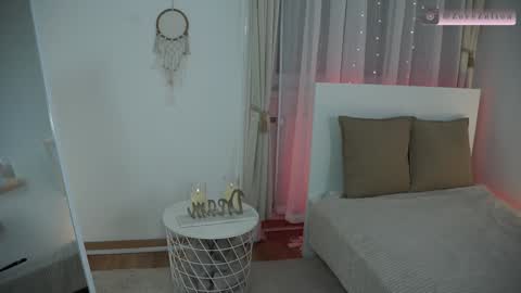 Snapshot of zoezolton chatting on February 2025 08:57:01 PM zoezolton online show from February 2025 08:57:01 PM