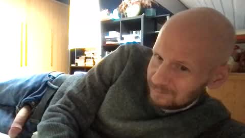 zolexthomas online show from October 2025 02:17:02 PM