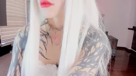 SOPHIE    online show from March 2026 09:53:01 PM