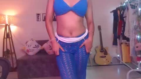 Zona online show from September 2025 02:04:02 AM