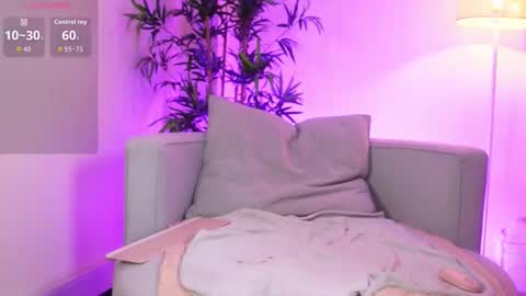 Zoe online show from March 2026 01:11:01 PM