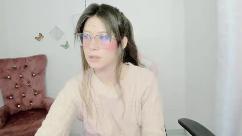 Alicie online show from October 2025 01:21:02 PM