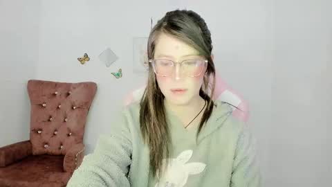 Alicie online show from December 2025 05:13:01 AM