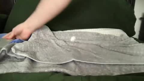 Snapshot of zoohander01 chatting on January 2025 09:40:01 PM zoohander01 online show from January 2025 09:40:01 PM