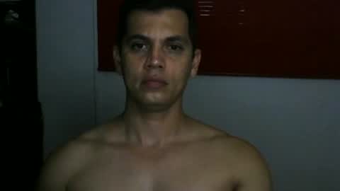 zoro_00 online show from January 2026 12:48:02 AM