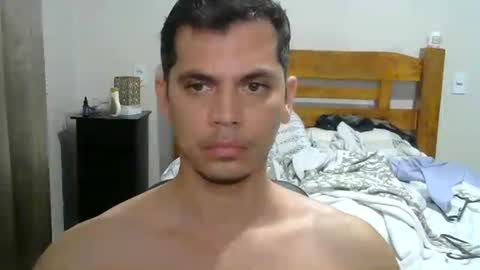 zoro_00 online show from June 2026 02:48:02 PM