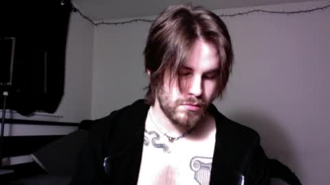 zorvello_83 online show from April 2026 05:26:02 PM