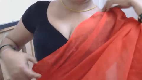 Snapshot of zoya_4u chatting on February 2026 05:03:01 PM Zoya online show from February 2026 05:03:01 PM