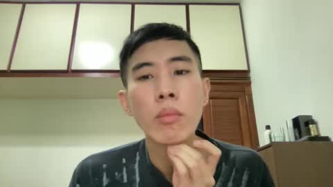 Z online show from February 2025 03:15:02 AM