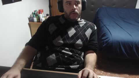 Snapshot of zuheyla26 chatting on December 2024 02:10:02 AM Zuheyla online show from December 2024 02:10:02 AM