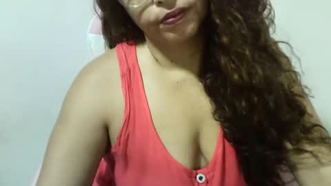 zusanahot online show from January 2025 06:54:01 PM