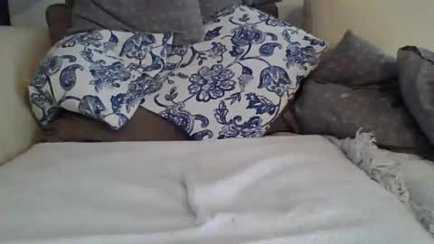 zyggy87 online show from October 2025 07:54:02 AM