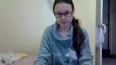 Zyuhre online show from February 2025 09:04:02 AM