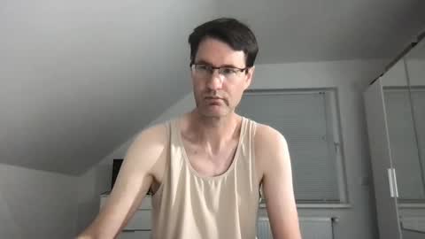 Snapshot of zzz123_cam chatting on September 2025 02:17:02 PM zzz123_cam online show from September 2025 02:17:02 PM