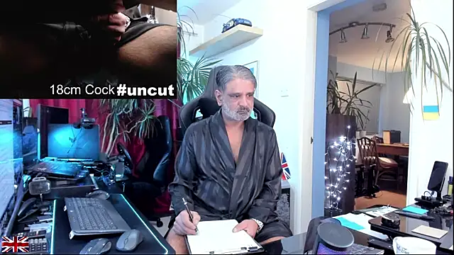 OnlineBossUK online show from December 2025 07:59:02 AM