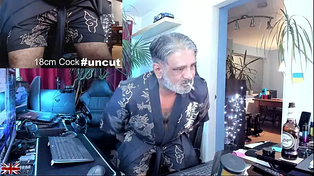 OnlineBossUK online show from December 2025 12:07:02 AM