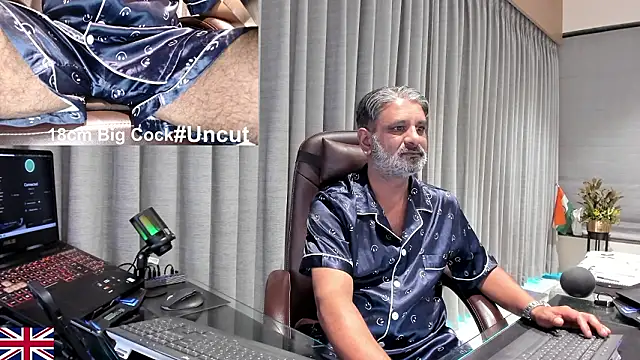 OnlineBossUK online show from February 2026 04:50:01 PM