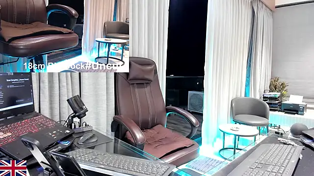 OnlineBossUK online show from April 2026 05:44:01 PM