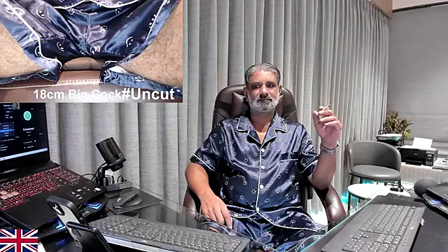 OnlineBossUK online show from April 2026 08:34:01 AM