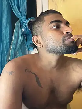 Snapshot of IviedWaster chatting on December 2024 01:10:01 AM IviedWaster online show from December 2024 01:10:01 AM