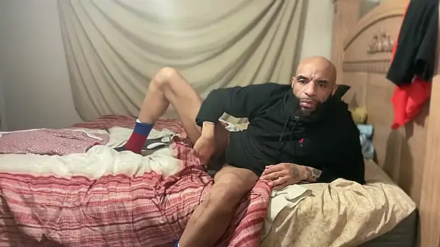 ANAKONDA KIING online show from January 2026 08:27:02 AM