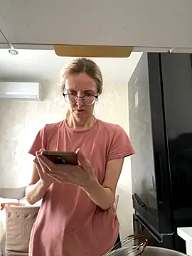 angelmommu online show from October 2025 08:16:02 AM