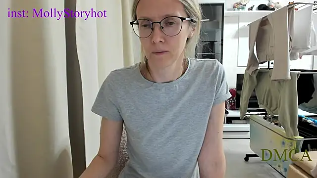 angelmommu online show from April 2026 03:46:01 PM